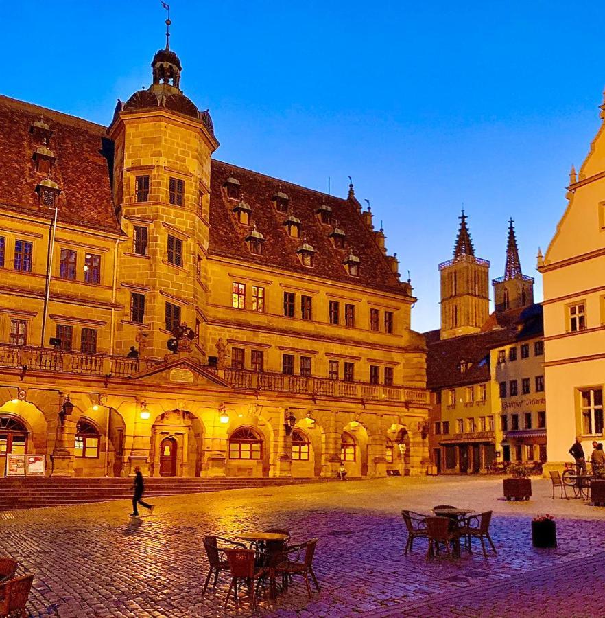 Gaestehaus Am Weissen Turm Rothenburg ob der Tauber Eksteriør bilde